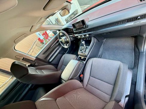 Used 2025 Honda CR-V LX image 31