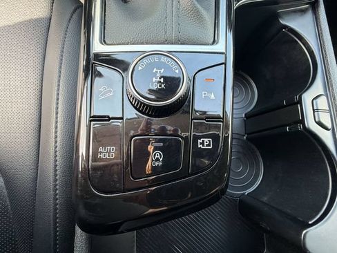 Used 2024 Kia Sportage EX AWD/4WD image 30