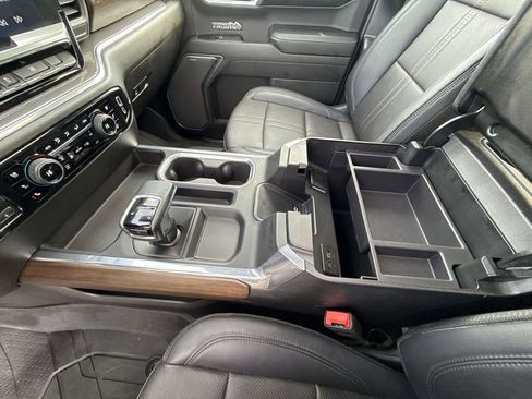 Certified 2024 Chevrolet Silverado 1500 High Country w/ High Country Premium Package AWD/4WD image 26