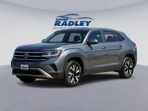 Used 2023 Volkswagen Atlas Cross Sport SE AWD/4WD image 5