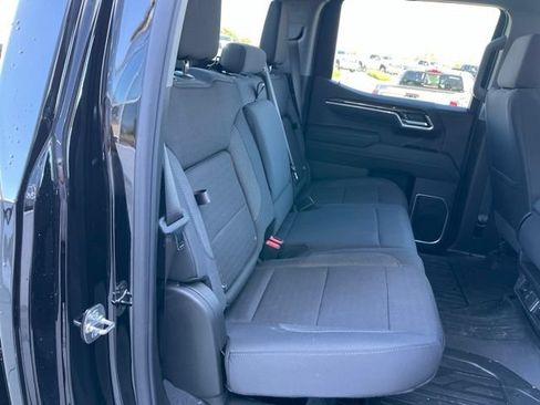 Certified 2026 GMC Sierra 1500 Elevation w/ Elevation Select Package AWD/4WD image 16