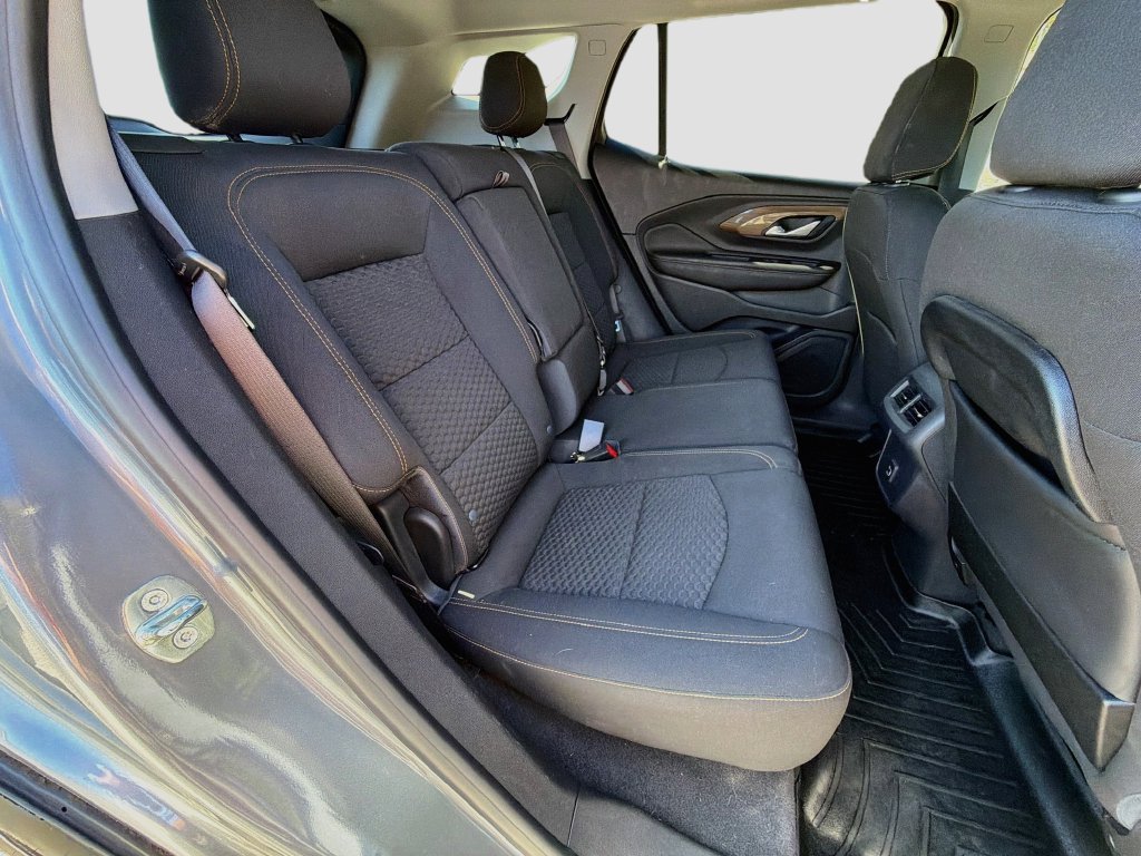 Used 2021 GMC Terrain SLE FWD image 29