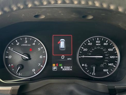 Used 2023 Subaru Ascent Limited AWD/4WD image 17
