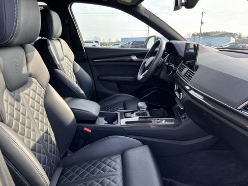 Used 2024 Audi SQ5 Premium Plus image 20