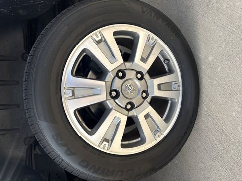 Used 2015 Toyota Tundra 1794 Edition AWD/4WD image 20