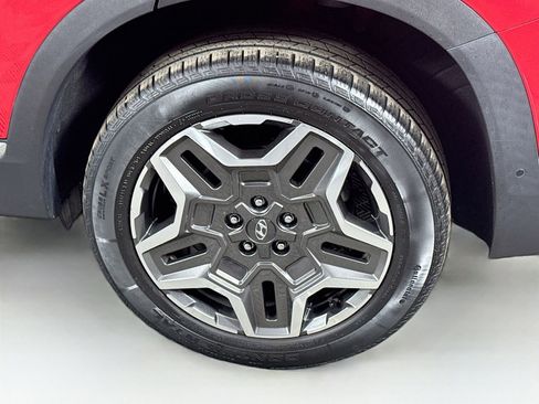 Used 2023 Hyundai Santa Fe Limited image 9