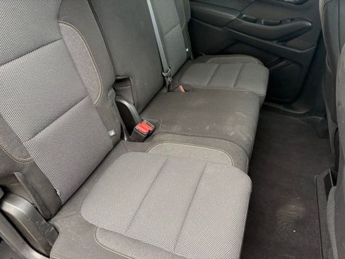 Used 2018 Chevrolet Traverse LS image 29