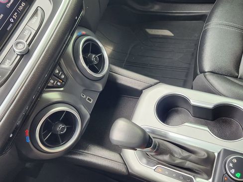 Certified 2021 Chevrolet Blazer LT image 26