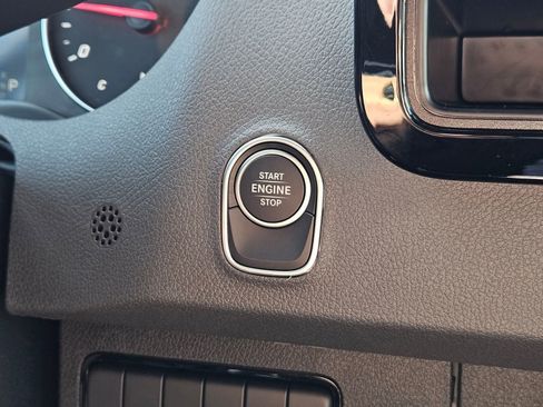 New 2025 Mercedes-Benz Sprinter 2500 image 22