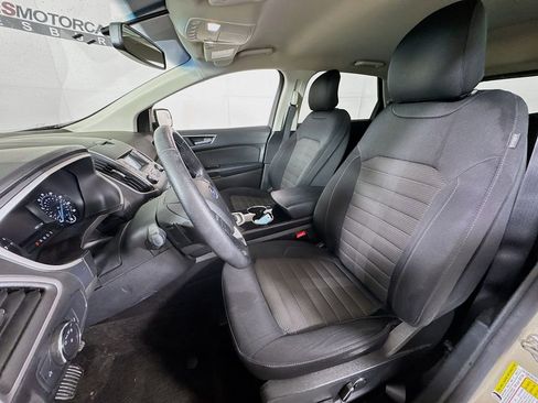 Used 2018 Ford Edge SEL AWD/4WD image 19