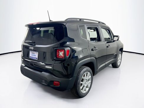 Used 2022 Jeep Renegade Latitude w/ Convenience Group image 5