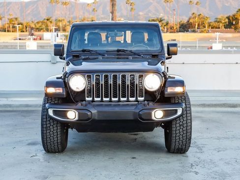 Certified 2023 Jeep Gladiator Overland w/ Popular Equipment Package image 3