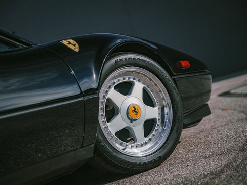 Used 1986 Ferrari 328 GTS image 5
