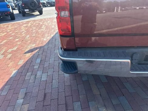 Used 2017 Chevrolet Silverado 1500 LT w/ All Star Edition RWD image 8