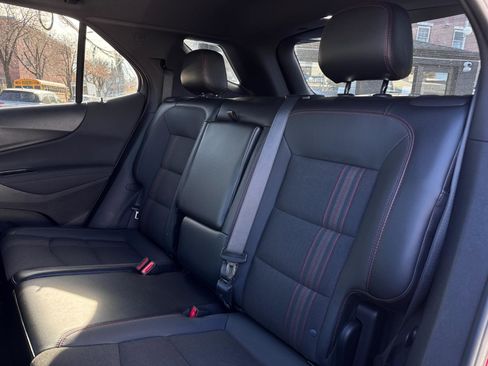 Used 2023 Chevrolet Equinox RS image 23