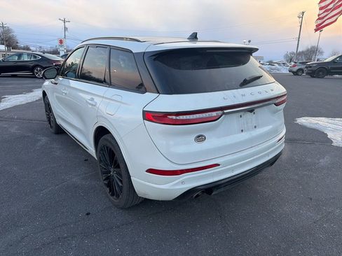 Used 2023 Lincoln Corsair Reserve w/ Equipment Group 201A image 3