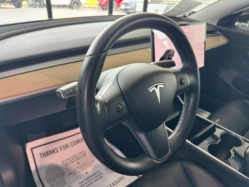 Used 2018 Tesla Model 3 Long Range RWD image 21
