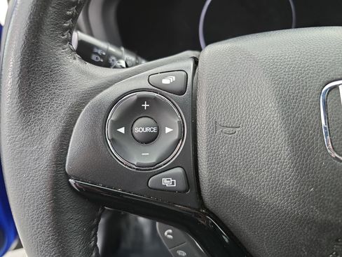 Used 2021 Honda HR-V Sport image 16