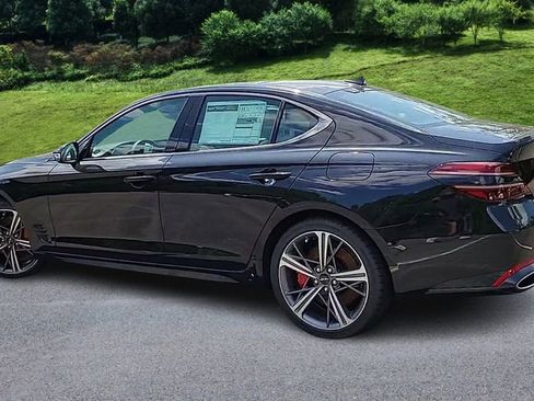 Used 2025 Genesis G70 2.5T w/ Sport Prestige Package image 6