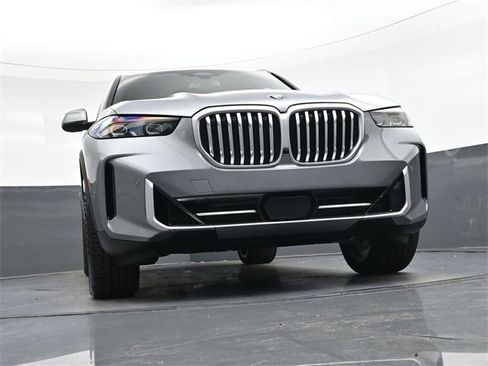 New 2026 BMW X5 xDrive40i w/ Climate Comfort Package image 34