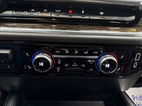 Used 2022 GMC Sierra 1500 Elevation image 16