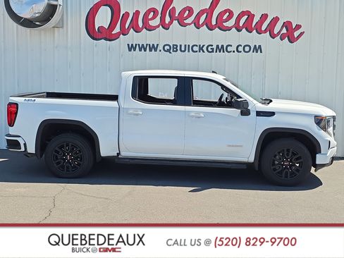 Used 2024 GMC Sierra 1500 Elevation w/ LPO, Elevation Black Package AWD/4WD image 9