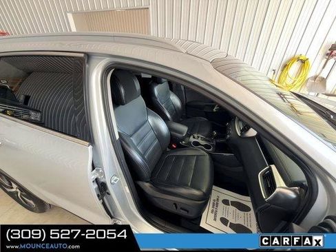 Used 2017 Kia Sorento EX w/ EX V6 Premium Package AWD/4WD image 5