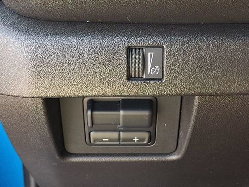 Used 2023 Chevrolet Colorado Trail Boss w/ Advanced Trailering Package AWD/4WD image 24