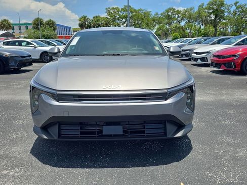 New 2026 Kia K4 FWD image 2