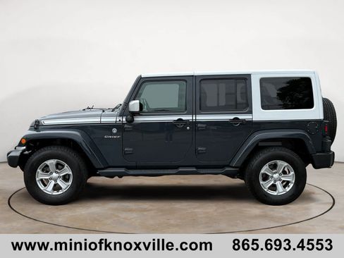 Used 2017 Jeep Wrangler Unlimited Sahara w/ Quick Order Package 24E Chief AWD/4WD image 6