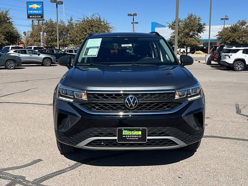 Used 2024 Volkswagen Taos S image 2