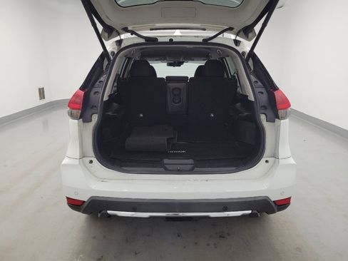 Used 2019 Nissan Rogue SV FWD image 29