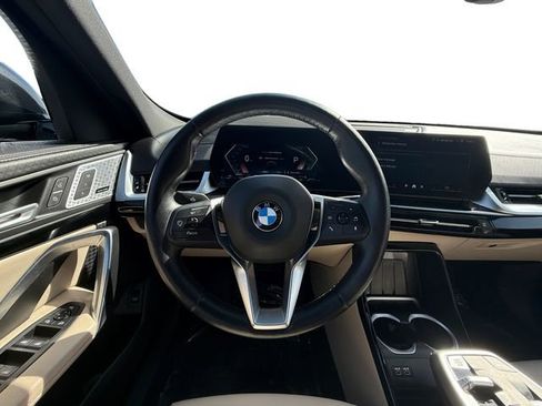 Used 2024 BMW X2 xDrive28i w/ Premium Package image 17