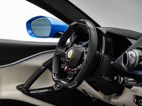Used 2022 Ferrari 812 GTS RWD image 68