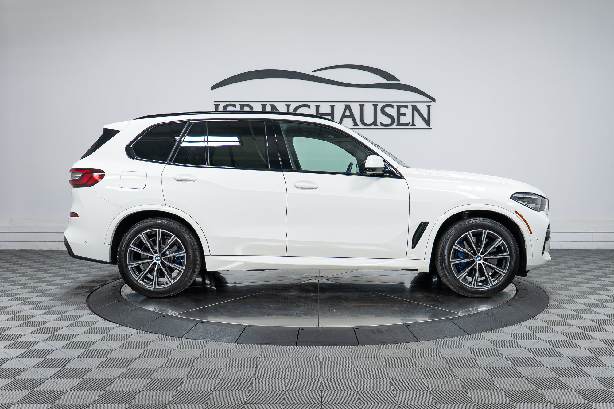 Used 2021 BMW X5 M50i AWD/4WD image 4