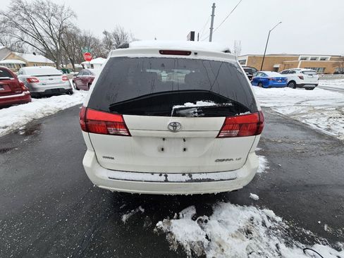 Used 2005 Toyota Sienna LE image 8