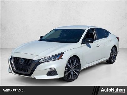 Used 2022 Nissan Altima 2.5 SR