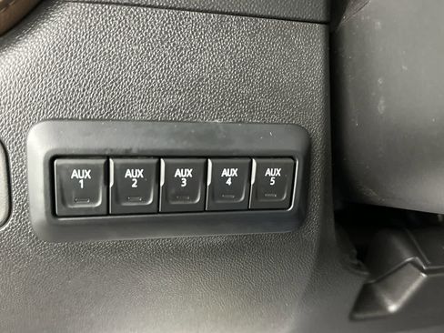 Used 2021 Chevrolet Silverado 2500 High Country w/ Z71 Off-Road Package AWD/4WD image 27
