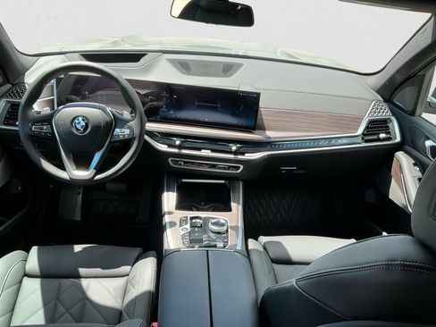 New 2026 BMW X5 xDrive50e w/ Executive Package AWD/4WD image 12