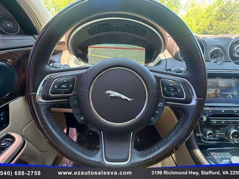 Used 2017 Jaguar XJ R-Sport AWD/4WD image 25