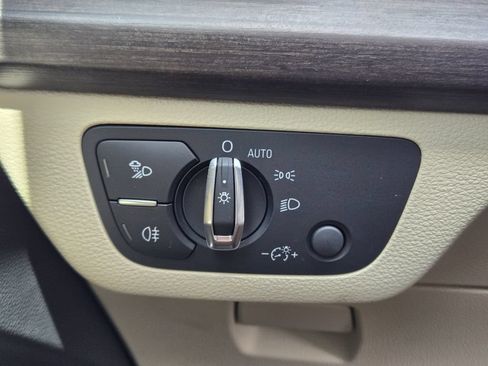 Certified 2024 Audi Q5 2.0T Premium Plus AWD/4WD image 28