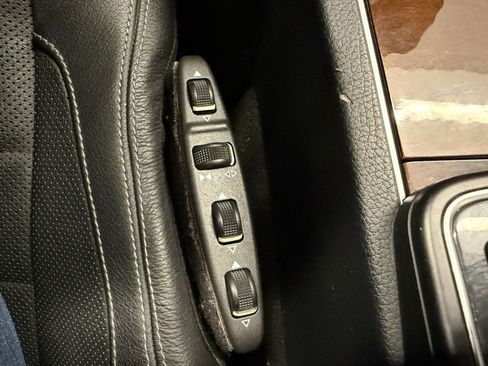 Used 2014 Mercedes-Benz E 350 Cabriolet image 16