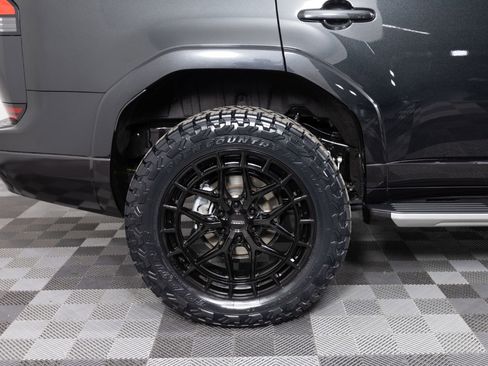 Used 2026 Lexus GX 550 w/ Accessory Package (2T) image 47