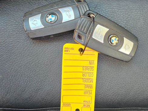 Used 2013 BMW 335i Convertible RWD image 42