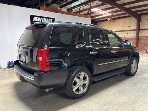 Used 2012 Chevrolet Tahoe LTZ AWD/4WD image 6