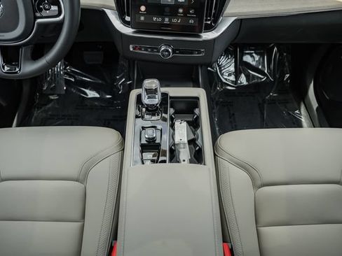 New 2026 Volvo XC90 T8 Core AWD/4WD image 26