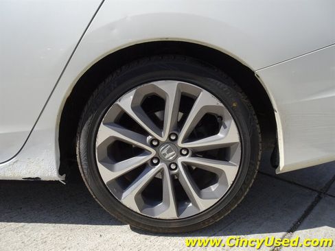 Used 2013 Honda Accord Sport image 31