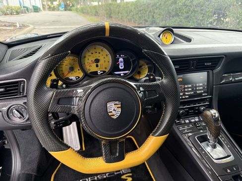 Used 2015 Porsche 911 Turbo S w/ High-end Infotainment Package AWD/4WD image 24
