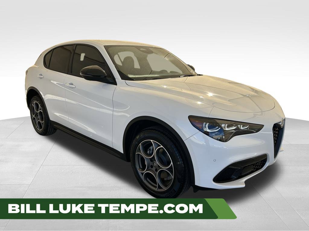 New 2025 Alfa Romeo Stelvio Sprint w/ Convenience Package AWD/4WD image 1