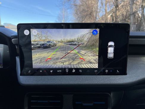 New 2025 Ford Maverick XLT w/ XLT Luxury Package image 19